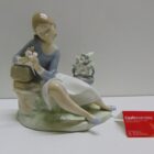 FIGURA DE PORCELANA