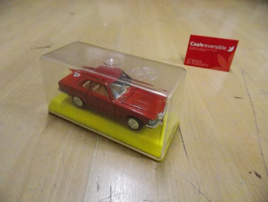 COCHE A ESCALA 1:43