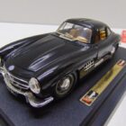 COCHE A ESCALA 1/24