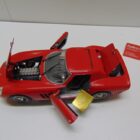 COCHE A ESCALA 1/18