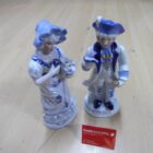 PAREJA DE FIGURAS CLASICAS