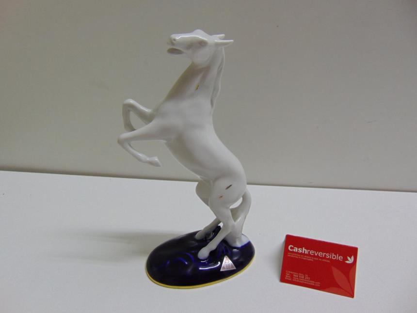 articulos_imagen1_119834.jpg FIGURA DECORATIVA