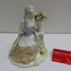 FIGURA DE PORCELANA