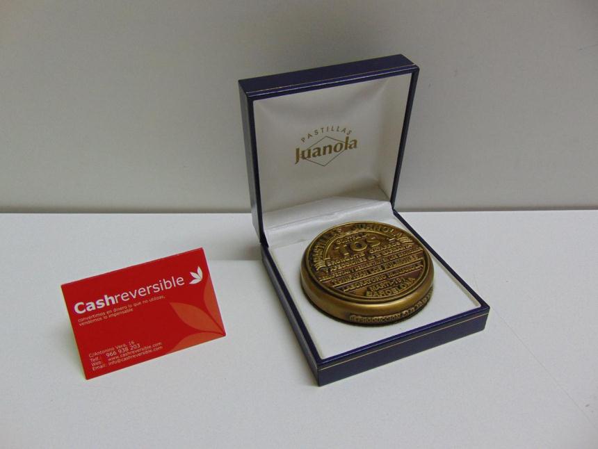 articulos_imagen1_128910.jpg REPLICA DE COLECCION CON CAJA (EDICION LIMITADA)