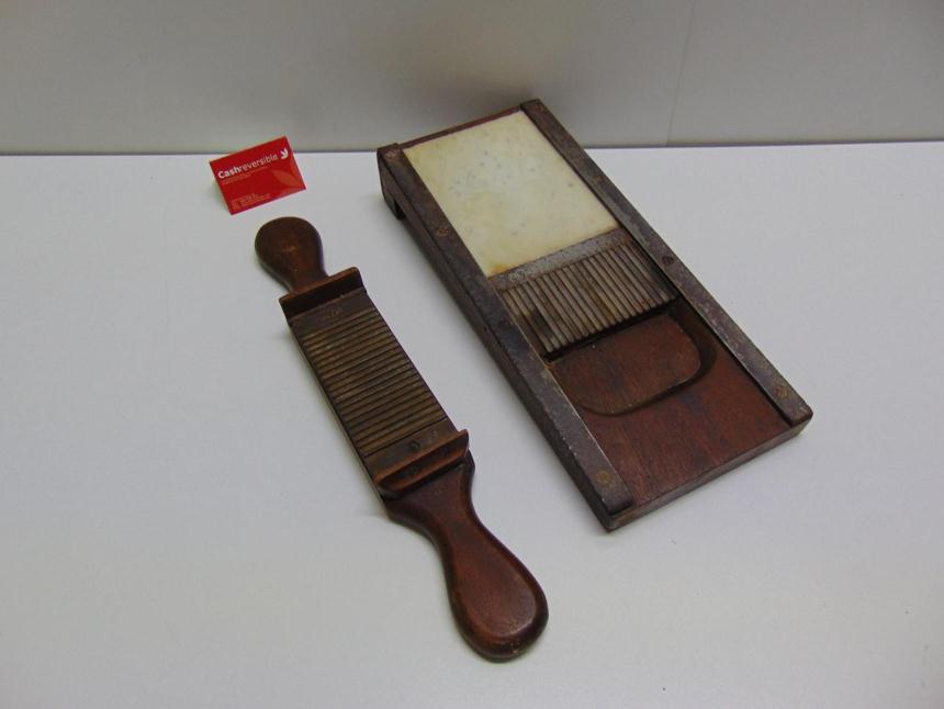 articulos_imagen1_128965.jpg PILDORERO ANTIGUO DE FARMACIA