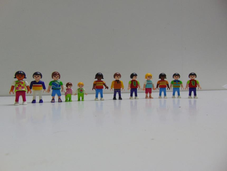 articulos_imagen1_133977.jpg FIGURA DE PLAYMOBIL