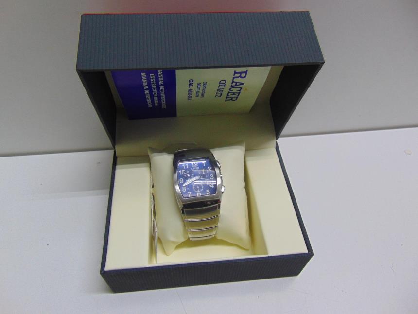 articulos_imagen1_135915.jpg RELOJ DE CABALLERO CON CAJA