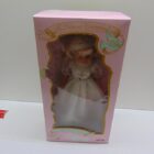 MUÑECA VINTAGE CON CAJA