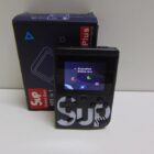 CONSOLA PORTATIL CON CAJA SEMINUEVA