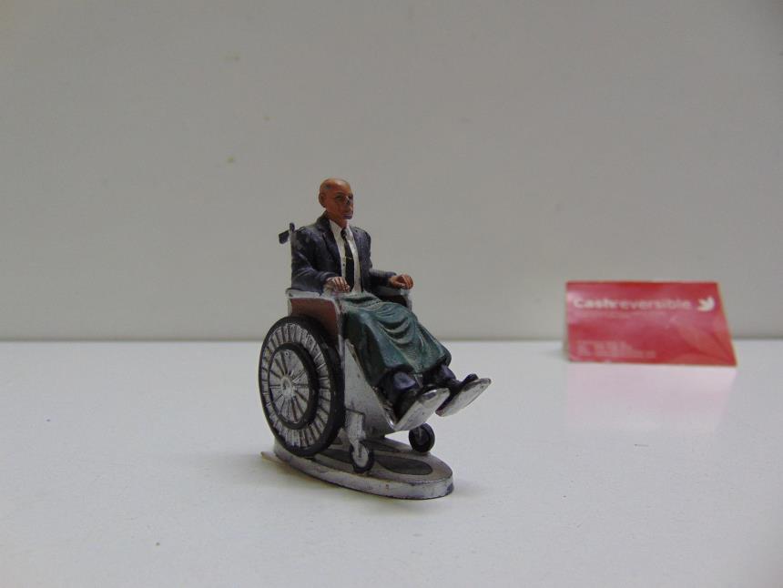 articulos_imagen1_144879.jpg FIGURA PLOMO MARVEL