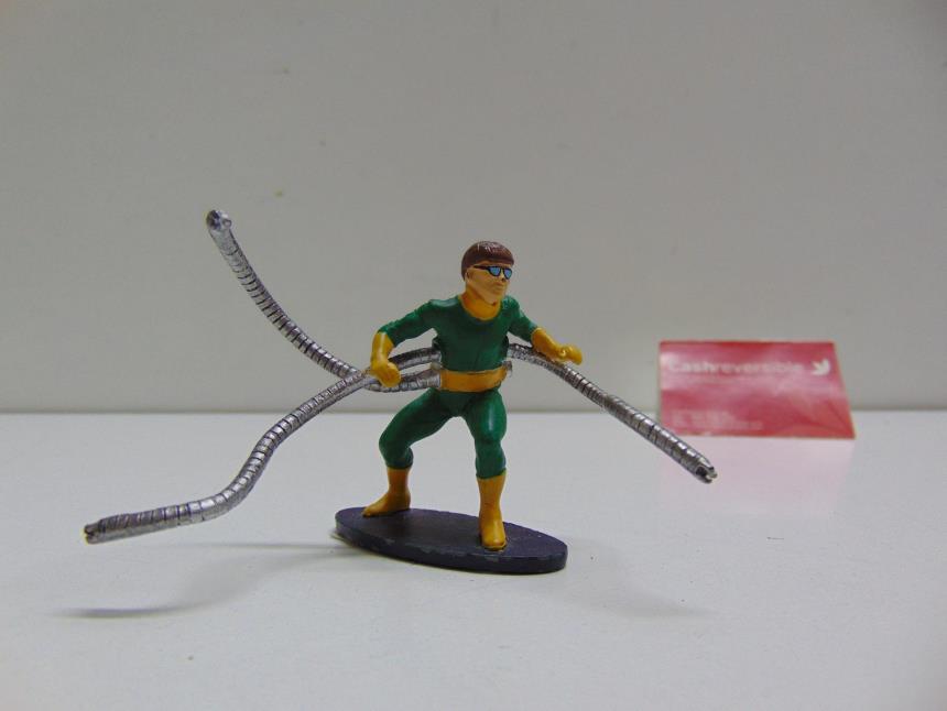 articulos_imagen1_144894.jpg FIGURA PLOMO MARVEL