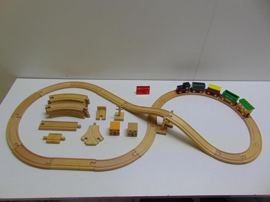 articulos_imagen1_147572.jpg TREN DE MADERA