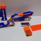 PISTOLA NERF CON ACCESORIOS