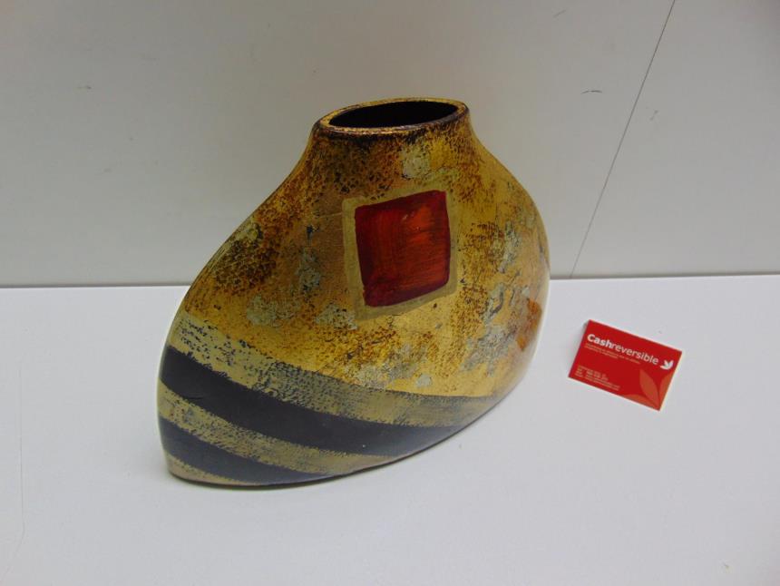 articulos_imagen1_150210.jpg JARRON DECORATIVO