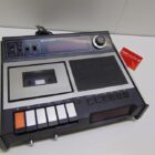 RADIO CASETTE VINTAGE
