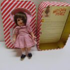 MUÑECO DE COLECCION CON CAJA
