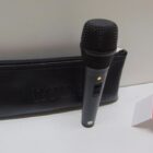 MICROFONO PROFESIONAL CON FUNDA Y CAJA