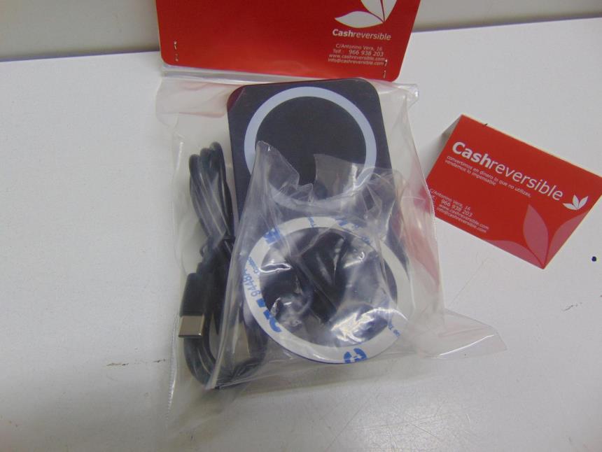 articulos_imagen1_156339.jpg SOPORTE CARGADOR WIRELESS COCHE