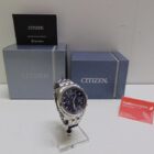 RELOJ DE CABALLERO CON CAJA PERFECTO ESTADO **