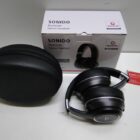 AURICULARES CON FUNDA Y CAJA **