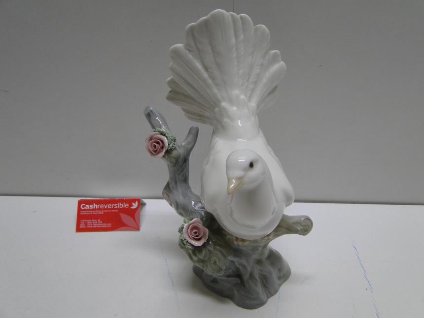 articulos_imagen1_166192.jpg FIGURA DE PORCELANA VALENCIANA PINTADA A MANO