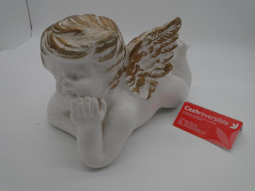articulos_imagen1_166556.jpg FIGURA DECORATIVA