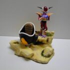 FIGURA DE COLECCION CON DIORAMA