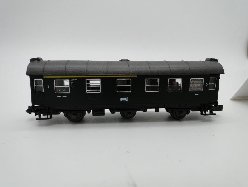 articulos_imagen1_169269.jpg VAGON DE TREN A ESCALA