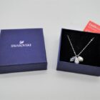 COLLAR CON CAJA