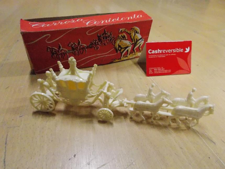 FIGURA VINTAGE (AÑOS 50)