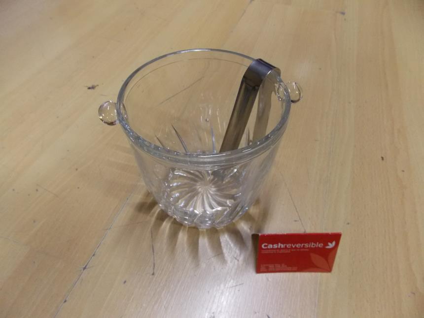 CUBITERA DE CRISTAL A ESTRENAR