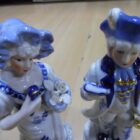 PAREJA DE FIGURAS CLASICAS