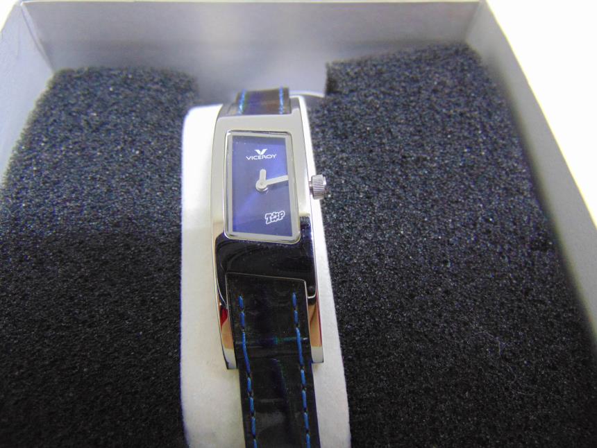 RELOJ DE SEÑORA CON CAJA