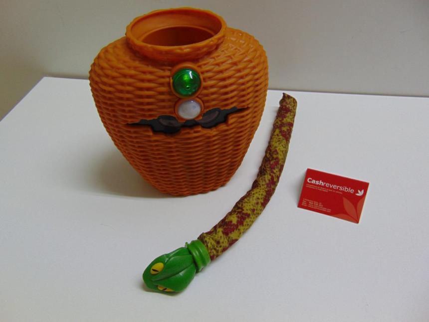 LA JOYA DE LA SERPIENTE