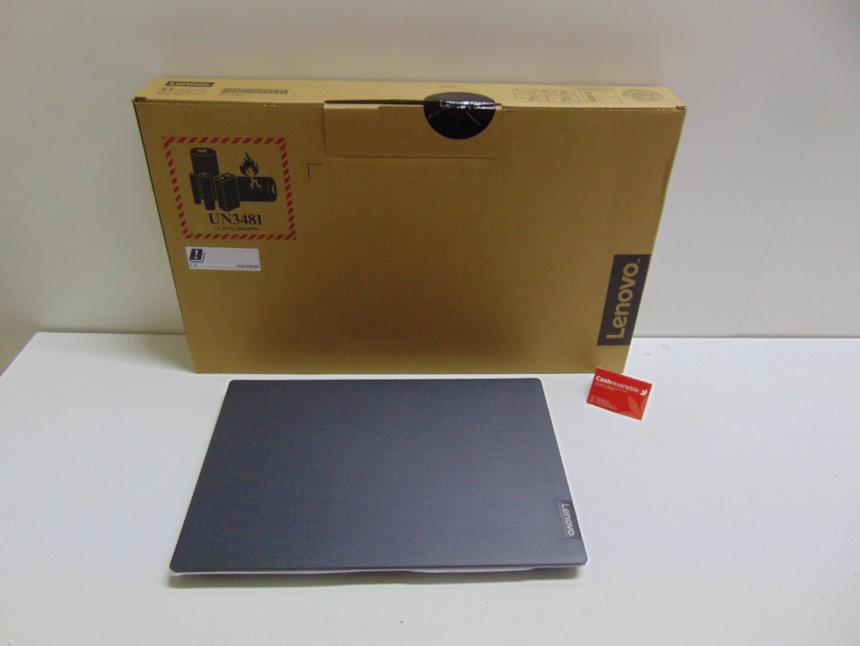 ORDENADOR PORTATIL A ESTRENAR 15,6'