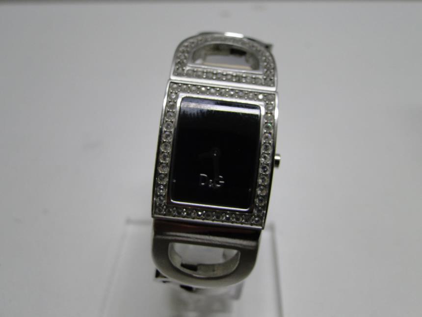 RELOJ DE SEÑORA DE DISEÑO CON CAJA