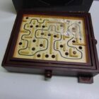 LABERINTO DE MADERA CON CAJA