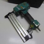 PISTOLA NEUMATICA CON MALETA