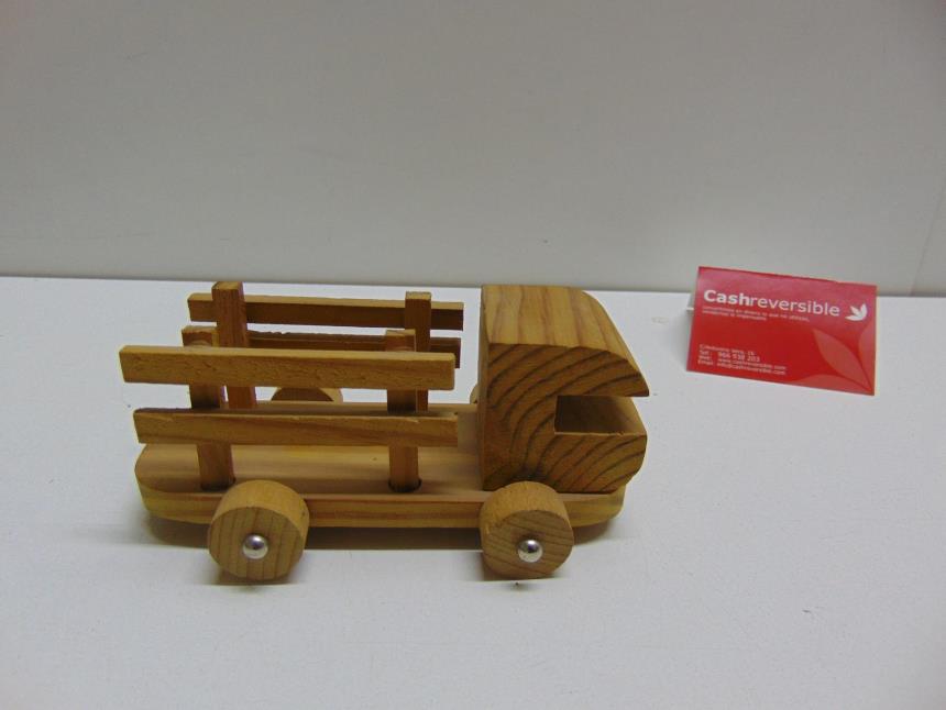 CAMION DE MADERA