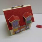 CASA DE PLAYMOBIL CON ACCESORIOS