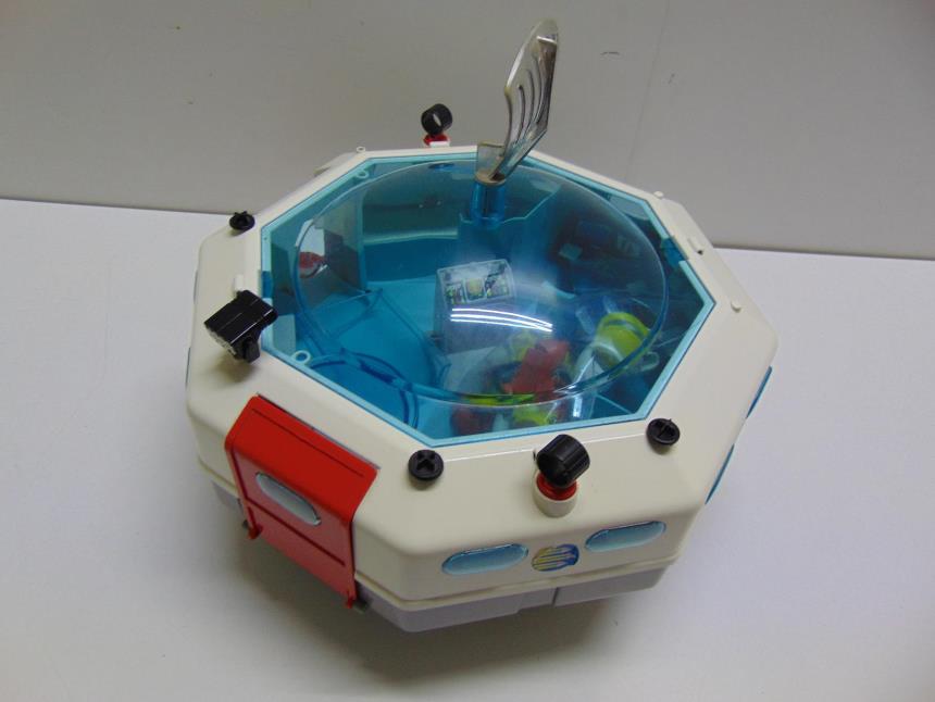 NAVE ESPACIAL CON ACCESORIOS VINTAGE 1980