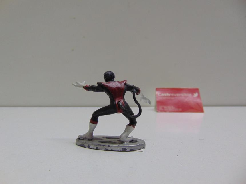 FIGURA PLOMO MARVEL