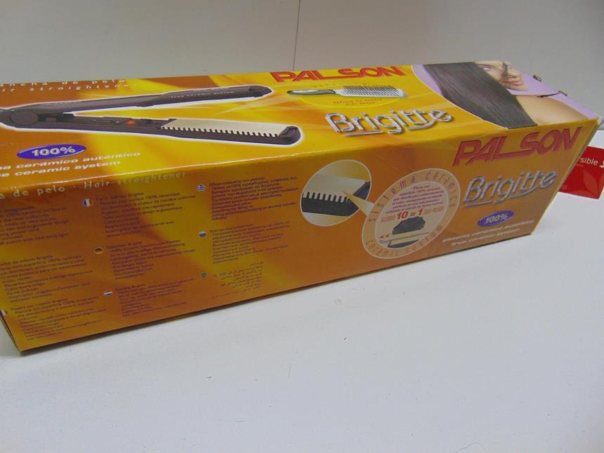 PLANCHA PARA EL PELO CON CEPILLO Y CAJA