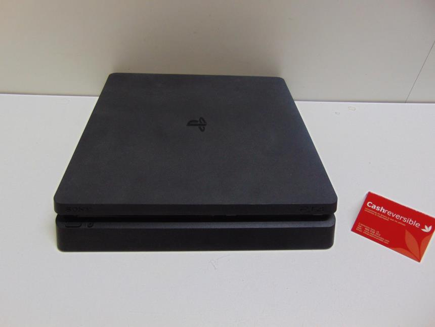 PS4 SLIM 500GB CON MANDO