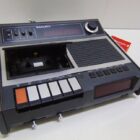 RADIO CASETTE VINTAGE