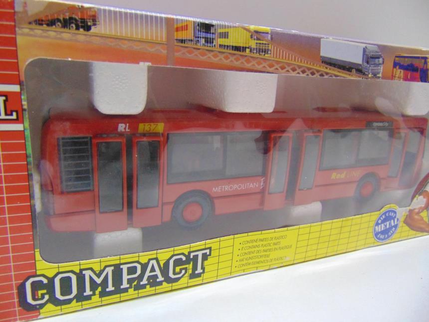 AUTOBUS A ESCALA 1/50 CON CAJA