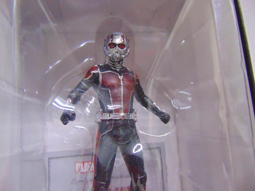 FIGURA DE COLECCION