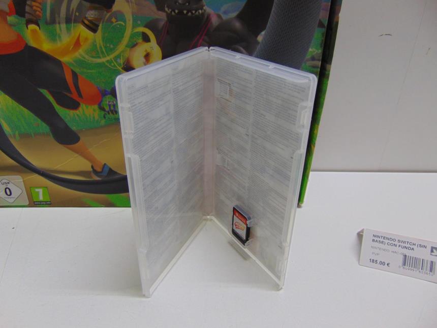 JUEGO DE SWITCH CON ACCESORIO