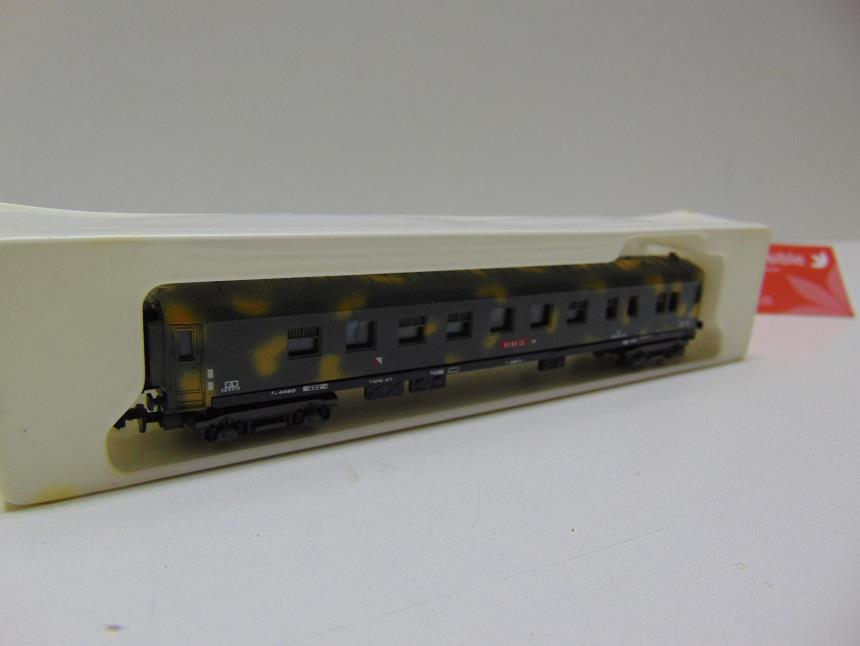 TREN A ESCALA