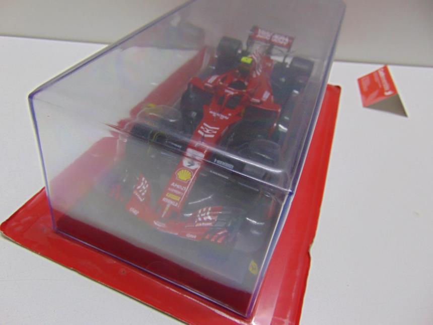 COCHE DE COLECCION A ESCALA 1/24 A ESTRENAR